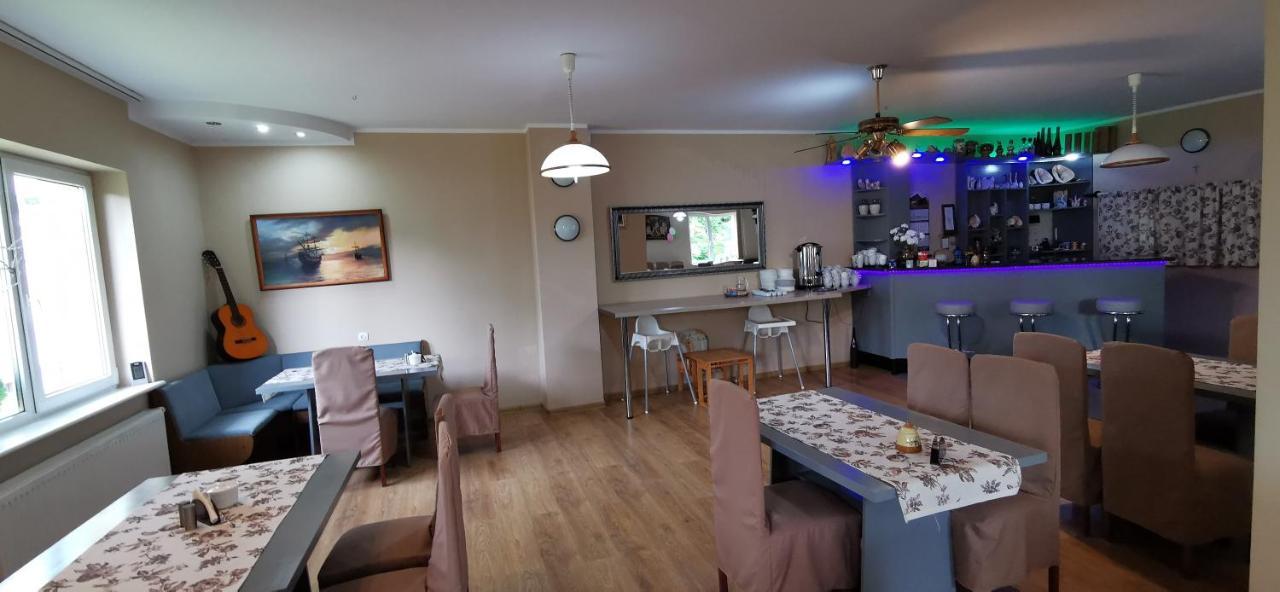 Bed and Breakfast Sympatik à Jastrzębia Góra Extérieur photo