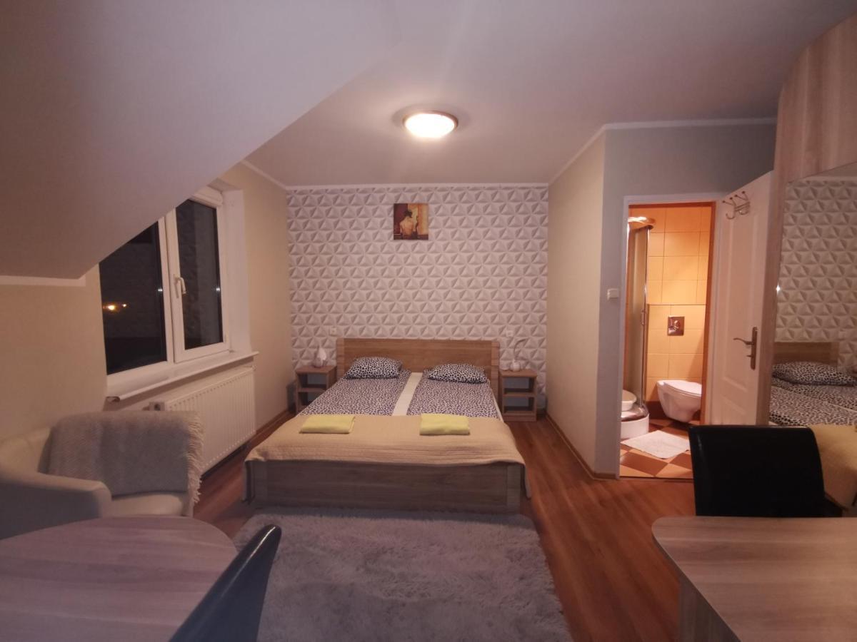 Bed and Breakfast Sympatik à Jastrzębia Góra Extérieur photo